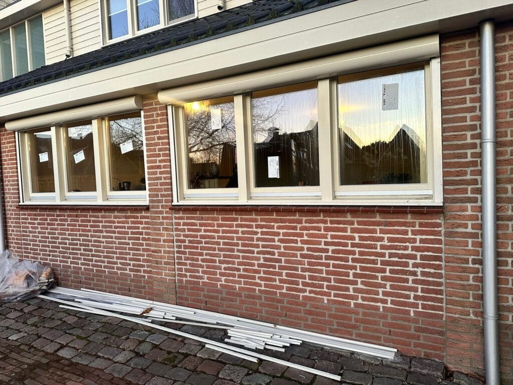 Glaszettersbedrijf Enkel glas vervangen naar dubbel glas