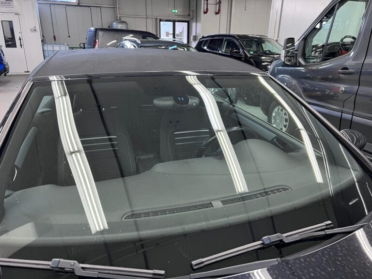 Glaszettersbedrijf autoruit polijsten achteraf