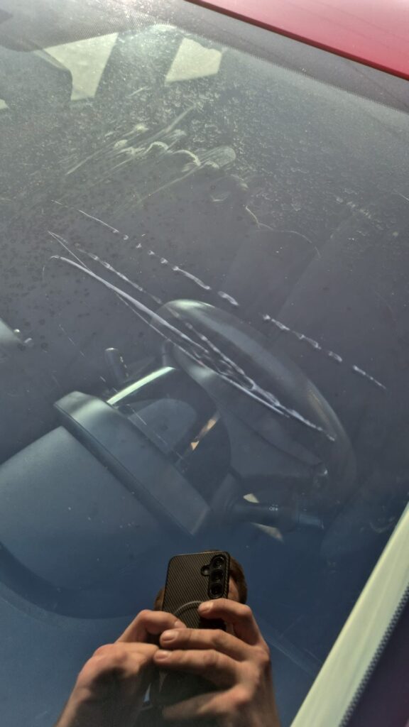 Autoruit polijsten kras vooraf